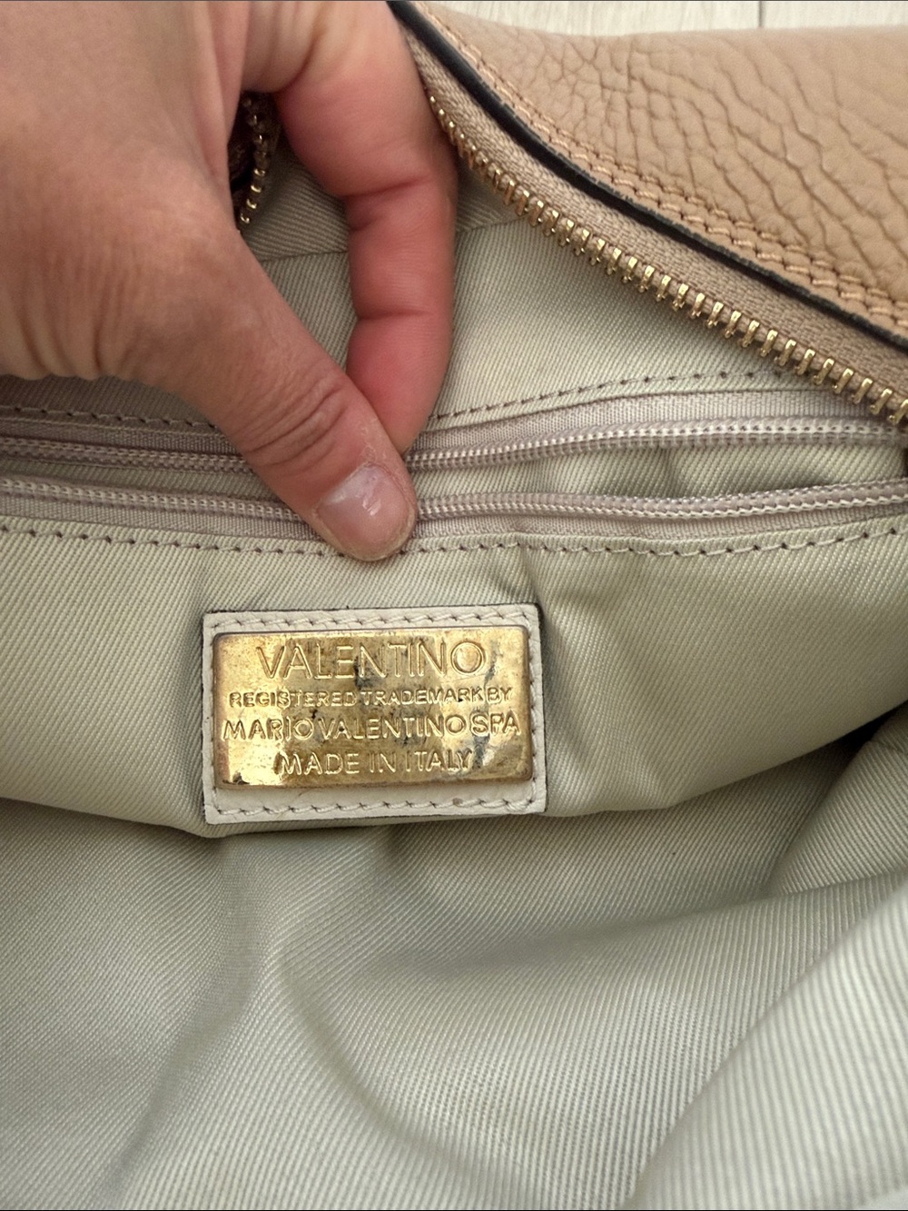 Valentino Cream and Brown Leather Crossbody with Embossed V Logo - Picture 13 of 16
